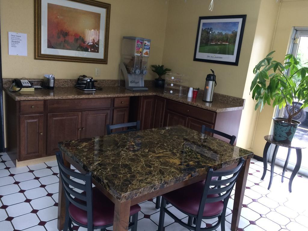 Knights Inn Augusta Fort Gordon Екстериор снимка